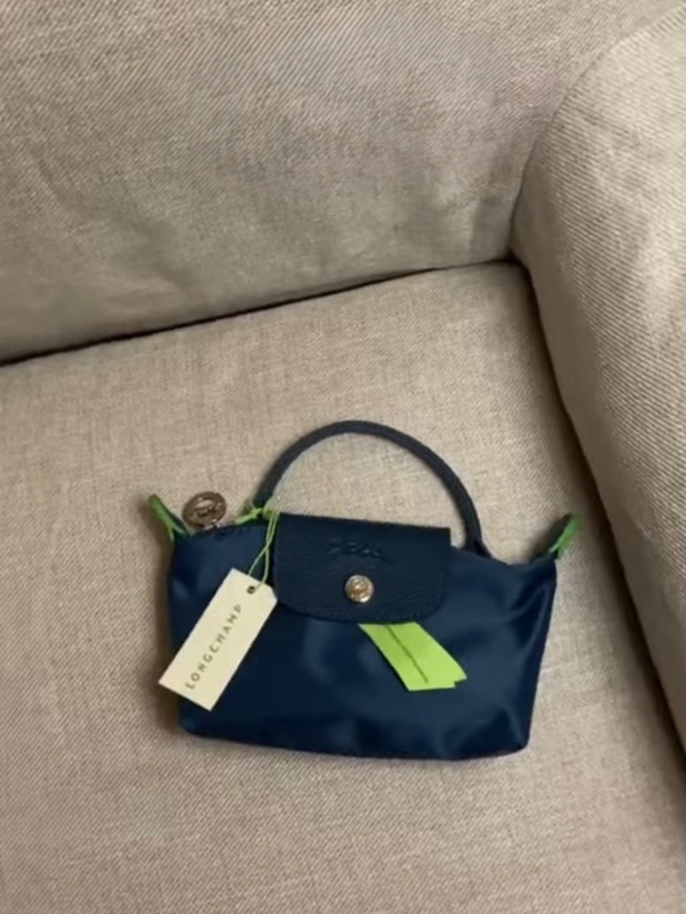 New Mini Longchamp Le Pliage - Picture 3 of 4